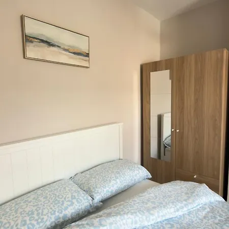 The House - Stylish 3br House, Free Parking, Close To Croke Park, Minutes From Center * Dublin
