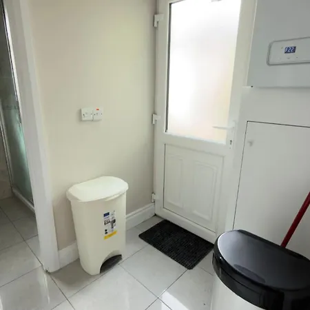 The House - Stylish 3br House, Free Parking, Close To Croke Park, Minutes From Center *