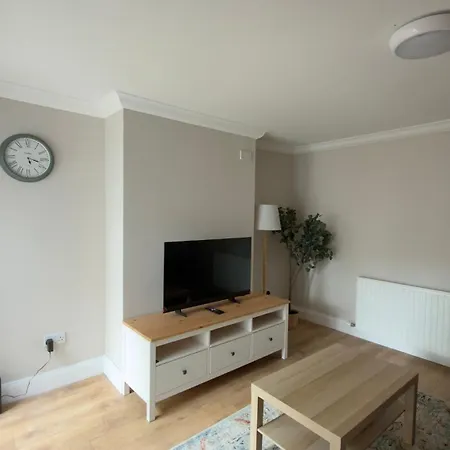 Apartment The House - Stylish 3br House, Free Parking, Close To Croke Park, Minutes From Center